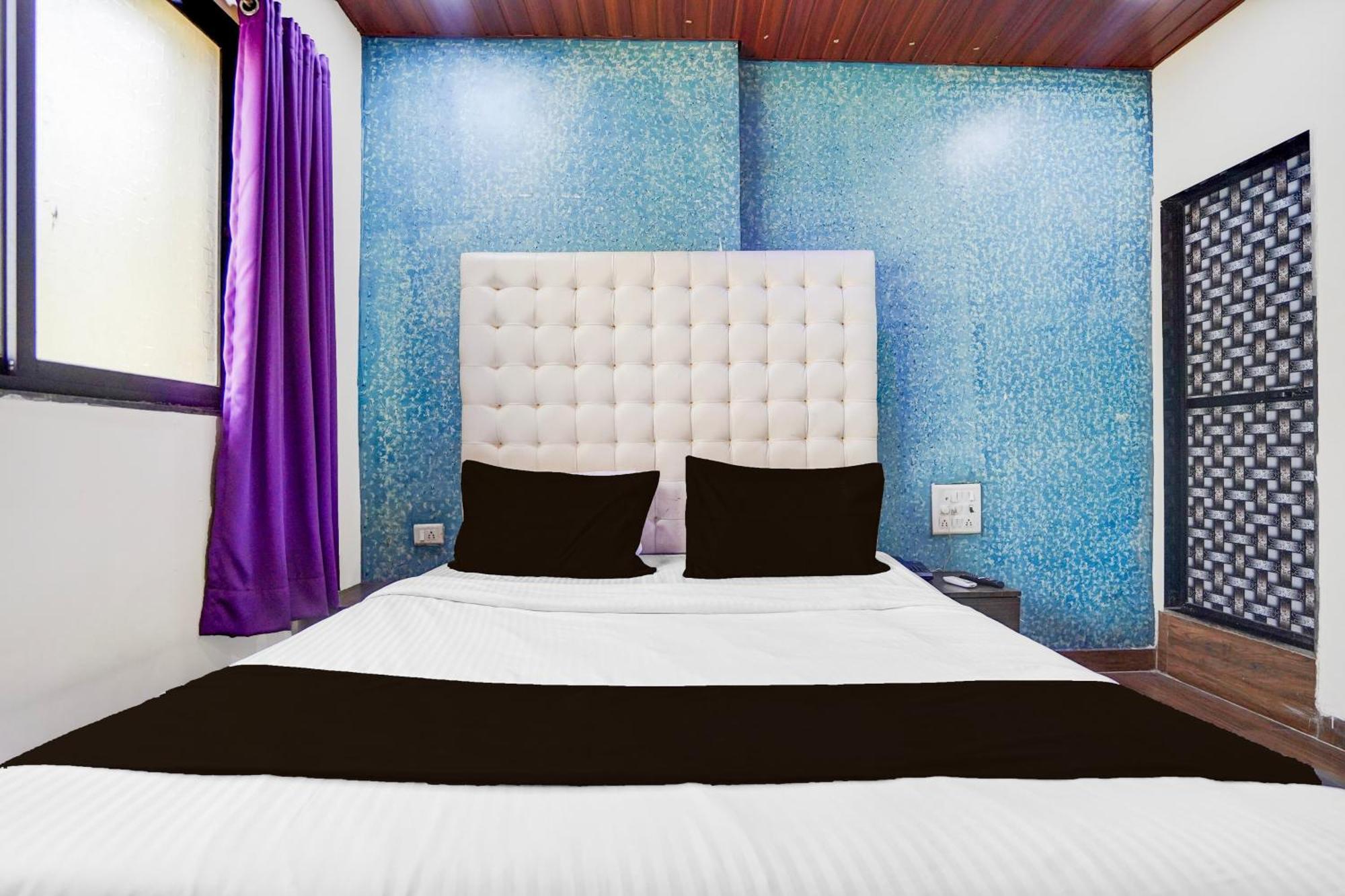 Hotel O The Om Sai Residency ムンバイ エクステリア 写真