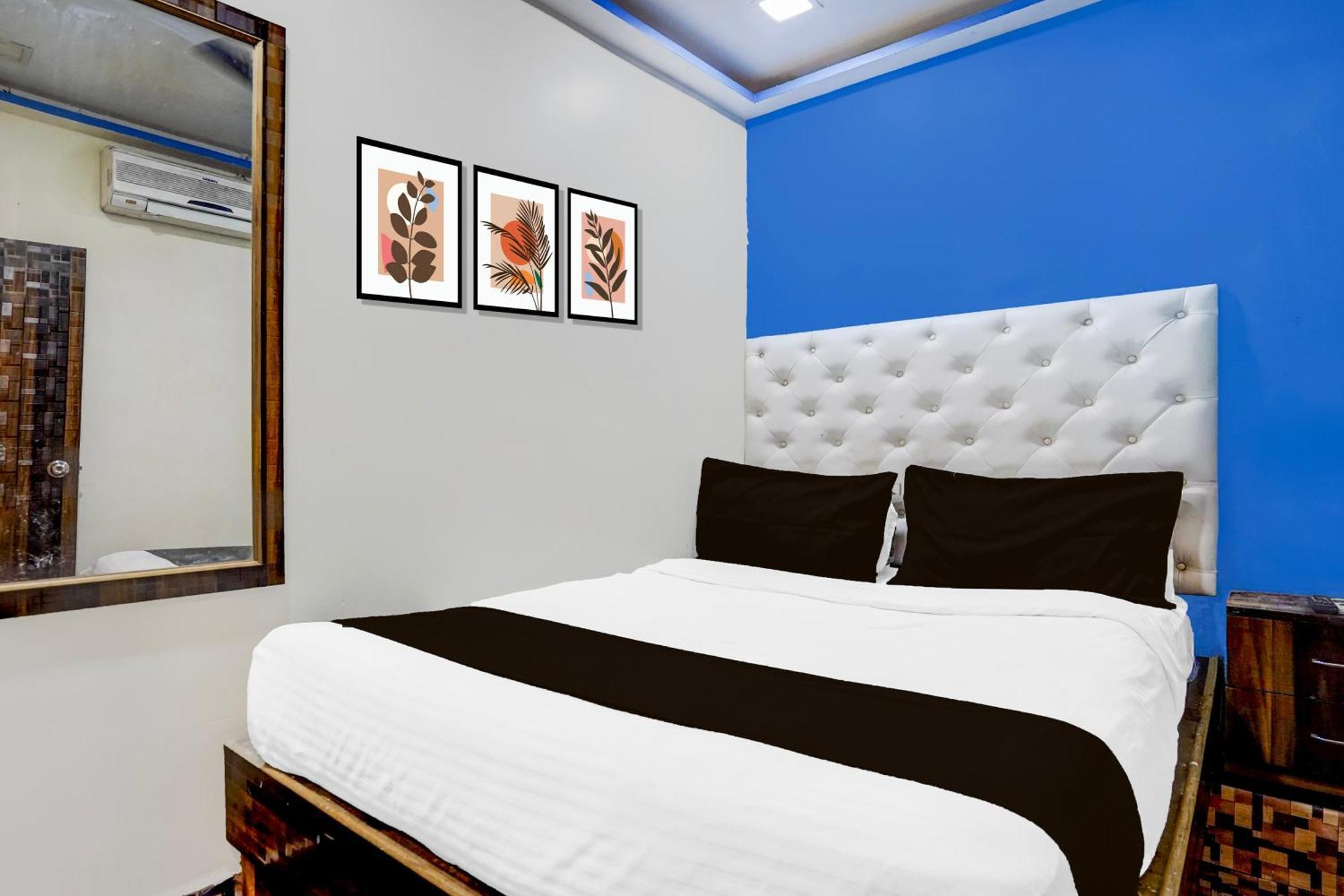 Hotel O The Om Sai Residency ムンバイ エクステリア 写真